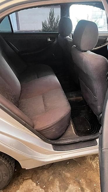step vagon: Toyota Corolla: 2002 г., 1.6 л, Механика, Бензин, Седан — 7