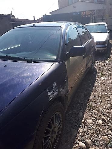 corolla runx: Toyota Avensis: 2001 г., Седан — 4