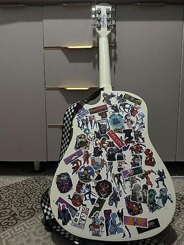 Срочно продаю гитару Belucci, в хорошем состоянии. есть торг — 4