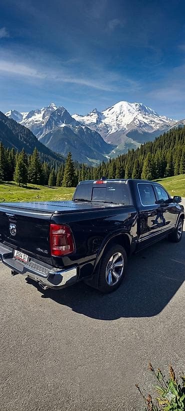 kia corento: Dodge Ram 1500: 2021 г., 5.7 л, Автомат, Бензин, Пикап — 4