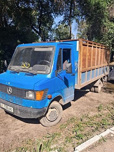 e 303: Грузовик, Mercedes-Benz, Стандарт, 3 т, Б/у — 1