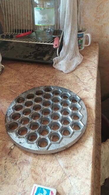 манеж буу: Пелменьлепка — 1