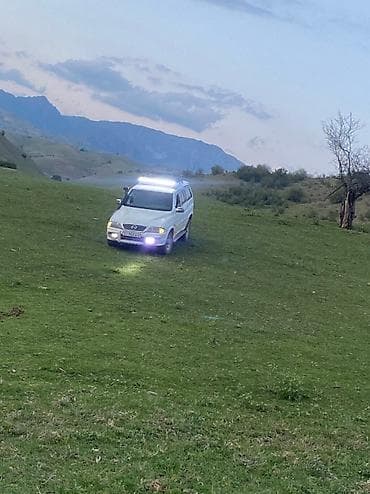 субаро б 5: Ssangyong Musso: 2001 г., 2.9 л, Автомат, Дизель, Внедорожник — 1