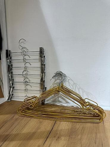 тапчандар бу: Вешалки, плечики, Б/у — 2