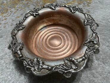 монеты разных стран: Конфетница. Медь. Серебро. Россия. 1861 г. Клейма: «с.П.Б. Ф.Н.Сереб — 2