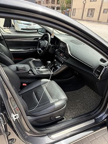 2017: Hyundai Grandeur: 2017 г., 3 л, Автомат, Бензин, Седан — 9