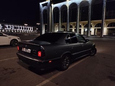 ош е34: BMW 5 series: 1990 г., 2 л, Кол менен иштөөчү, Бензин, Седан — 3