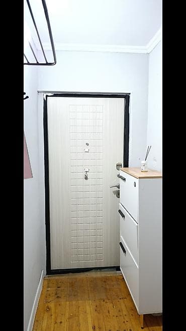 3: 3 комнаты, 56 м², Азия Молл 104 серия, 3 этаж, Свежий ремонт — 2