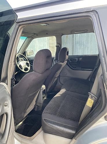 субару 2023: Subaru Forester: 2001 г., 2 л, Автомат, Бензин, Кроссовер — 8