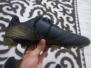 купить женскую обувь больших размеров: Футбольные бутсы шиповки
в идеальном состоянии носил 1 раз
42 размер — 2