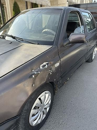 vento рассрочка: Volkswagen Vento: 1994 г., 1.8 л, Механика, Бензин, Седан — 9
