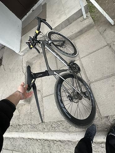 235 60 р18: Шоссейный велосипед, Рама L (172 - 185 см), Б/у — 3