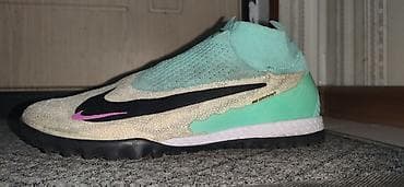 Дроны: Футбольные бутсы/кроссы для зала и искусственного покрытия Nike — 2
