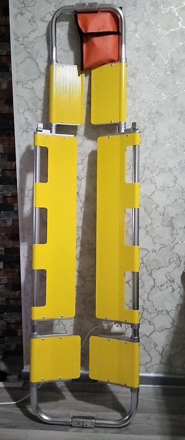 Медициналык кийим: -Носилки (скуп-носилки, ложкообразные) для бережной иммобилизации и — 1