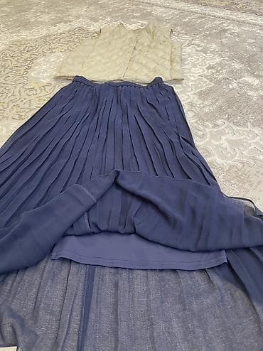 Толстовки, худи: Набор одежды UNIQLO:(оригинал) 1) Стеганый жилет светло‑бежевого — 3