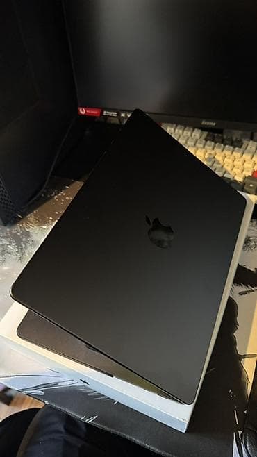 hyper x: ❗️ Apple MacBook M4 Pro 14" ❗️Покупали в октября 2025 за 1800 $ ❗️еще — 6