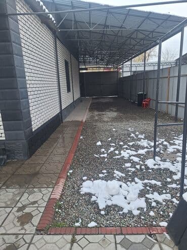 токмок продается дом: Полдома, 125 м², 4 комнаты, Собственник, Косметический ремонт — 9