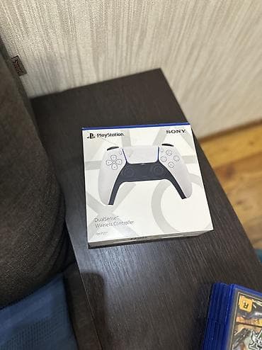 диски для ps: Продаю Playstation 5 Fat (Disk Version) Black. -на консоли приобретено — 6