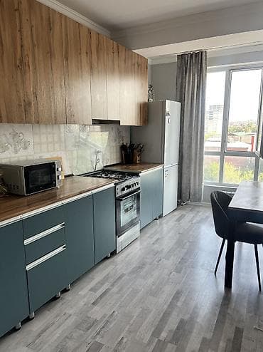 osh flat: 1 комната, 35 м², ул. Горького / Алматинка Элитка, 10 этаж, Косметический ремонт — 1