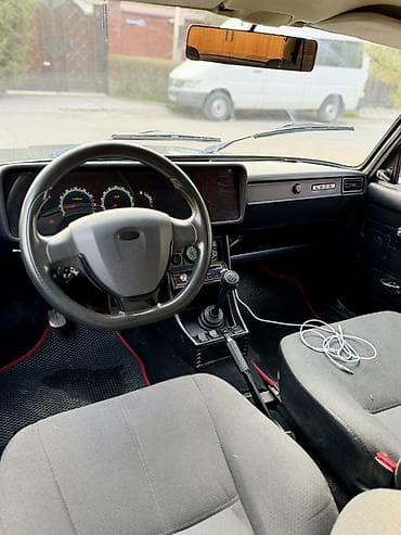 продая: ВАЗ (ЛАДА) 2107: 2011 г., 1.6 л, Ручные, Бензин, Седан — 5