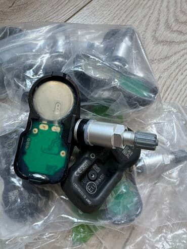 rav4: Датчик давления в шинах Toyota 2017 г., Новый, ОАЭ — 1