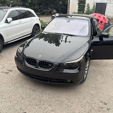 BMW 5 series: 2005 г., Бензин — 4