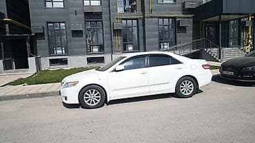 hyndai gets: Toyota Camry: 2010 г., 2.4 л, Автомат, Газ, Седан — 4