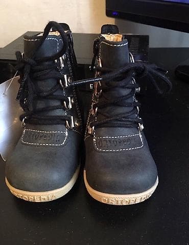 кийим берем: Продаётся детская новая ортопедическая кожаная обувь ( темно синего — 2