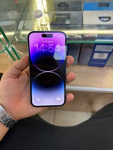 IPhone 14 Pro, Б/у, 256 ГБ, Защитное стекло, Чехол, Кабель, В рассрочку, 90 % — 2
