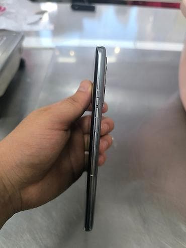Техника и электроника: OnePlus 9 Pro, Б/у, 256 ГБ, цвет - Серый — 4