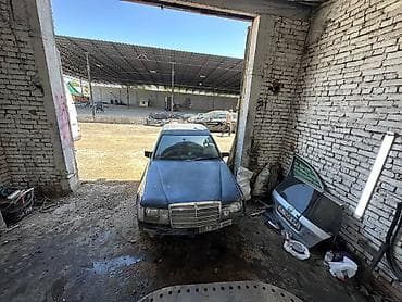 огнетушитель мерседес 124: Mercedes-Benz W124: 1985 г., 2.3 л, Механика, Бензин, Седан — 2