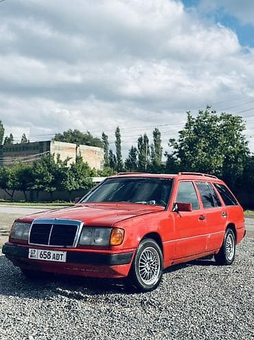Mercedes-Benz W124: 1990 г., 2.3 л, Кол менен иштөөчү, Бензин, Универсал lalafo.kg да Mercedes-Benz W124: 1990 г., 2.3 л, Кол менен иштөөчү, Бензин, Универсал