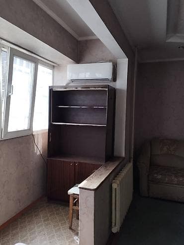 105: 2 комнаты, Манаса/Боконбаева Агентство недвижимости, Только девушкам, от 1 месяца, от 1 года, от 3 месяцев, С мебелью частично — 5
