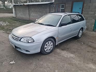 mazda 121: Mazda : 2001 г., 2.5 л, Бензин, Универсал — 3