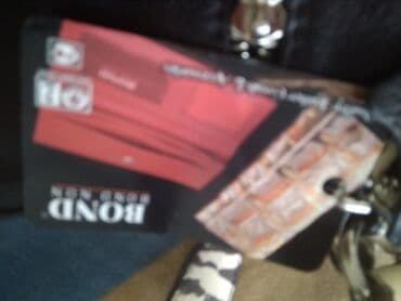 женские кошельки много отделений: Красивая кожанная сумка черного цвета. Новая. Спереди два кармана на — 3