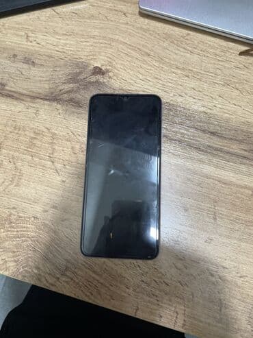 телефон а22: Redmi, Redmi 10A, Колдонулган, 64 ГБ, түсү - Күмүш, 2 SIM — 1