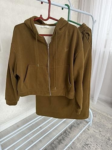 хозяйственные сумки бишкек: Женский костюм из 2 х предметов в оттенке хаки/коричневый: - худи на — 1