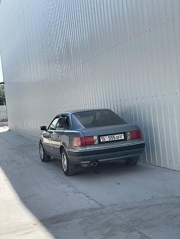 devo tiko: Audi 80: 1992 г., Седан — 7