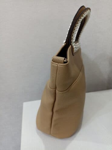 сумка для документов: Сумка новая, бежевый цвет размер ширина 30см высота 23см, цена 500 сом — 2