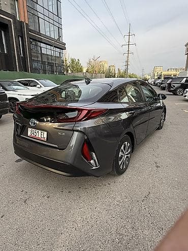 byd leopard 5: Toyota Prius: 2020 г., 1.8 л, Вариатор, Гибрид, Хэтчбэк — 7