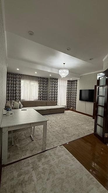 Продается 3-х комнатная квартира, 108 м2. Ориентир📍Цирк, ЗАГС. 2 этаж — 2