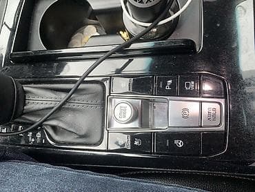 Продажа авто: Kia K7: 2020 г., 3 л, Автомат, Газ, Седан — 3