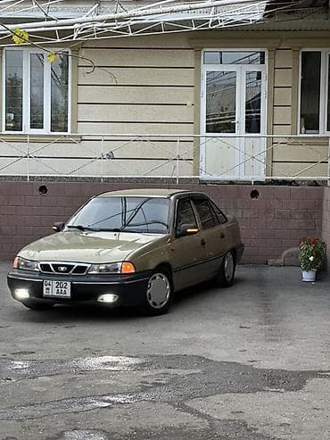 mers 211: Daewoo Nexia: 2007 г., Седан — 5