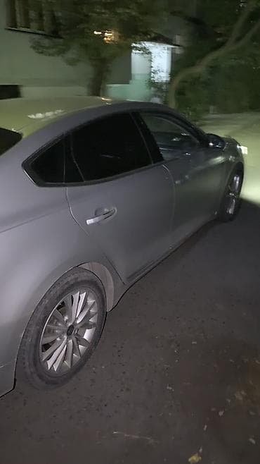 byd e2 2022: Kia K7: 2022 г., 3 л, Автомат, Газ, Фастбек — 4