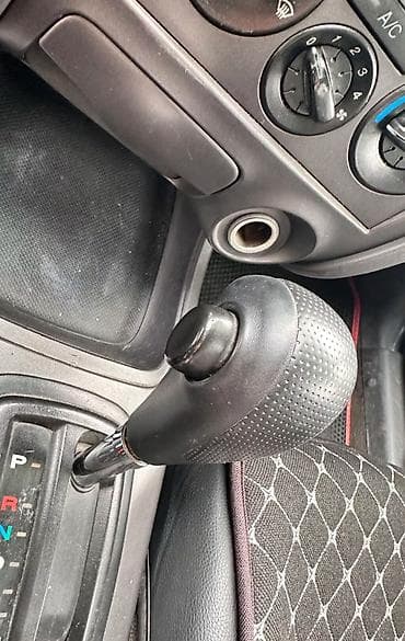e klass: Hyundai Elantra: 2003 г., 2 л, Автомат, Бензин, Седан — 6