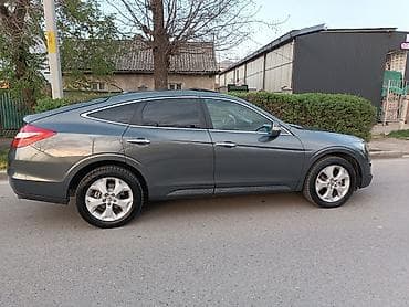 bmw e34 3 2: Honda Crosstour: 2011 г., 3.5 л, Автомат, Бензин, Лифтбек — 3