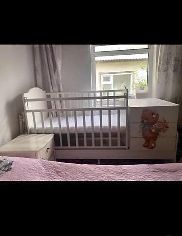 бу столдор: Тамактандыруучу отургуч, Колдонулган, Башка бренд, Жыгач, Трансформер, түсү - Ак, Өзү алып кетүү — 6