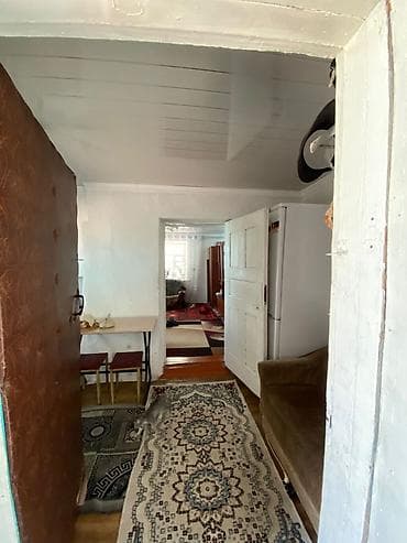 сдаю кухню: Полдома с двором и входом с улицы через калитку и распашные ворота из — 3