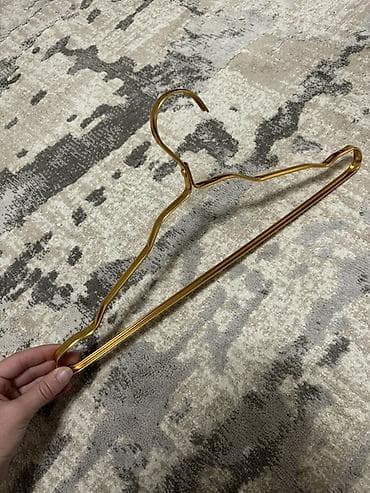 Кийим илгичтер, Жаңы, Өзү алып кетүү