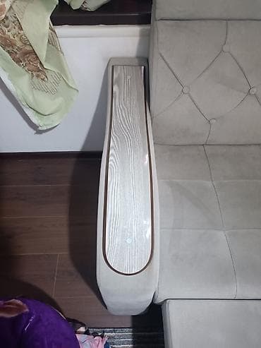 Окна и комплектующие: Раскладной диван, Б/у — 3